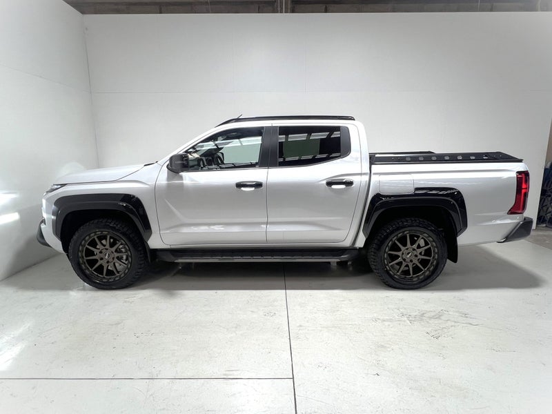 2026 Mitsubishi Triton VRX 2.4 Bi TURBO - MCV E... image 4