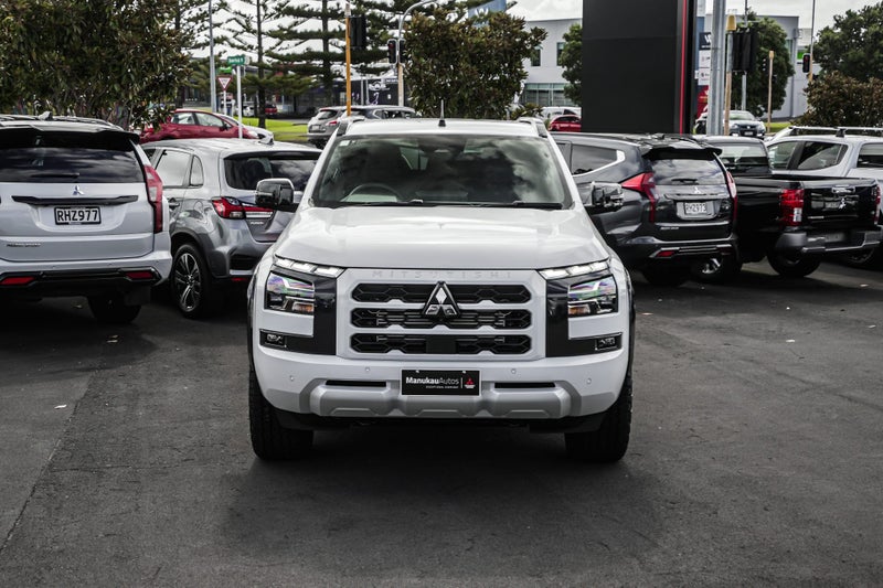 2026 Mitsubishi Triton VRX 2WD DC WS image 4