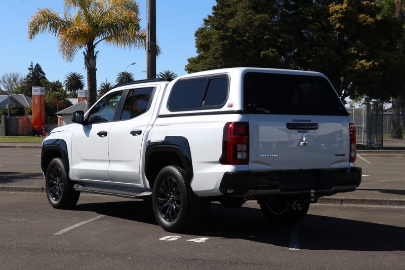 2026 Mitsubishi Triton VRX 4WD Auto image 2