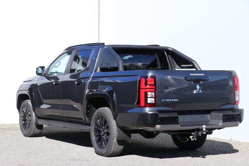 2026 Mitsubishi Triton VRX 4WD Auto image 2