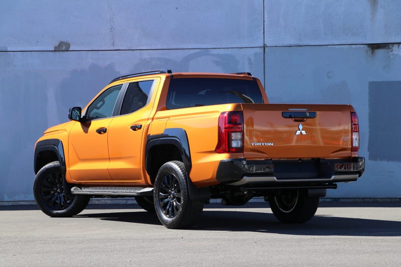 2026 Mitsubishi Triton VRX 4WD Auto image 2