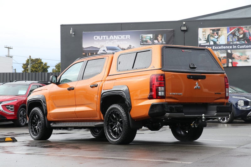 2026 Mitsubishi Triton VRX 4WD Auto image 2