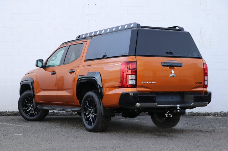 2026 Mitsubishi Triton VRX 4WD Auto image 2