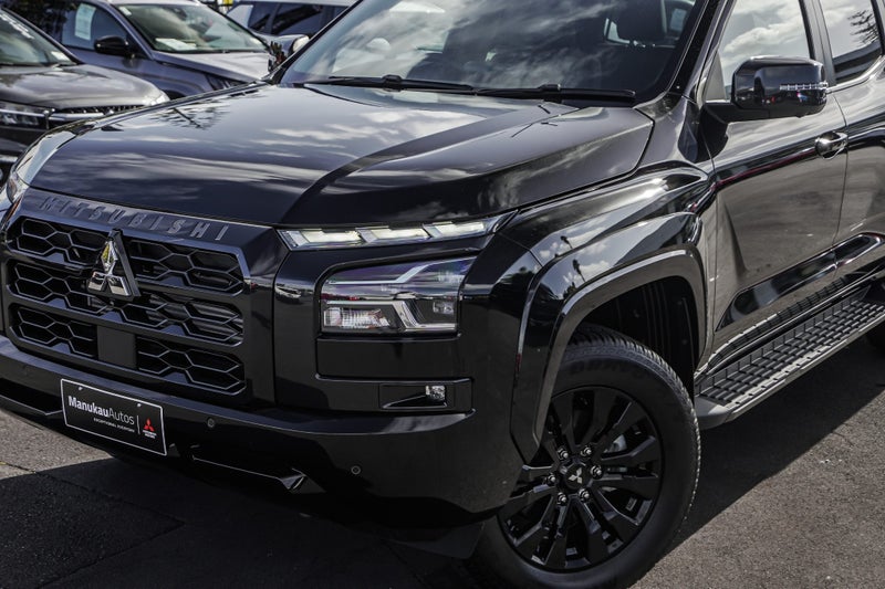 2026 Mitsubishi Triton VRX 4WD DC WS image 2