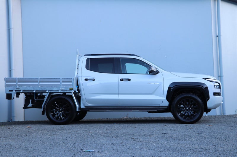 2026 Mitsubishi Triton VRX 4WD Flat Deck image 3