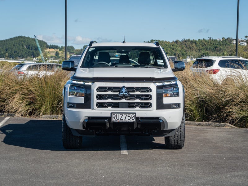 2026 Mitsubishi Triton VRX DC WS 2.4D 4WD Bi-Tu... image 4