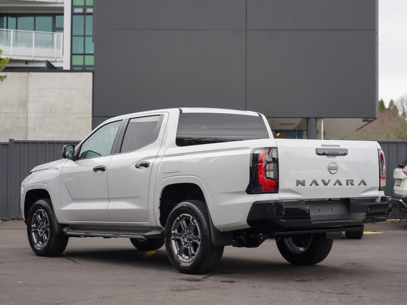 2026 Nissan Navara 4WD 2.5D 4Dr Ute image 2
