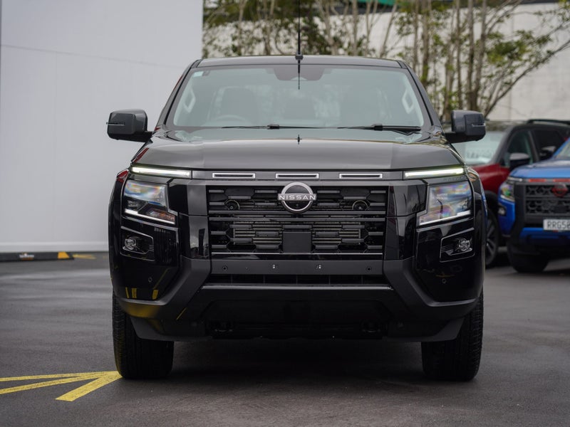 2026 Nissan Navara 4WD 2.5D 4Dr Ute image 3