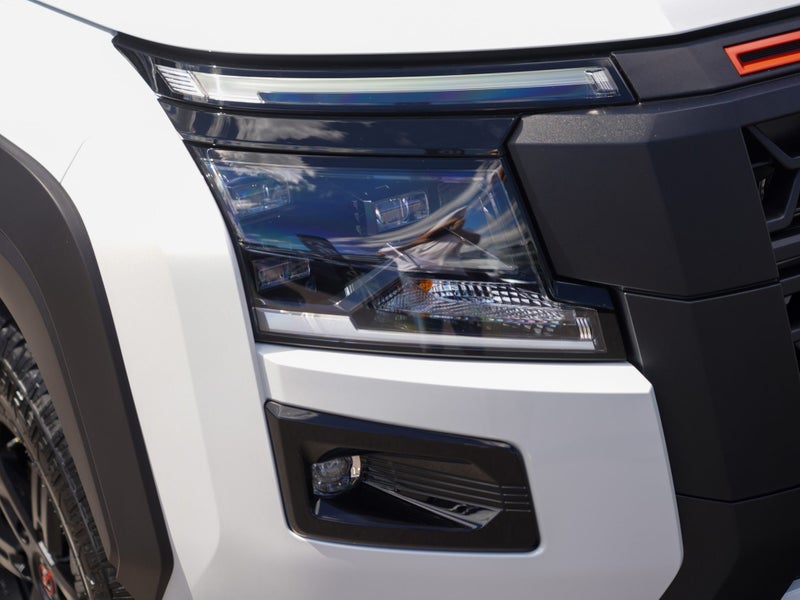 2026 Nissan Navara P4X 2.3D 4WD 4Dr Ute image 4