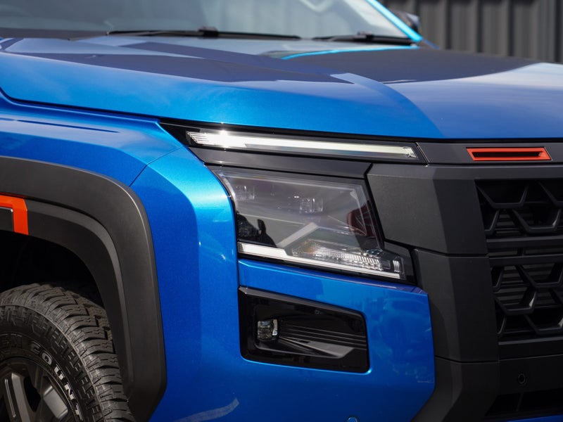 2026 Nissan Navara P4X 2.4D 4WD 4Dr Ute image 3