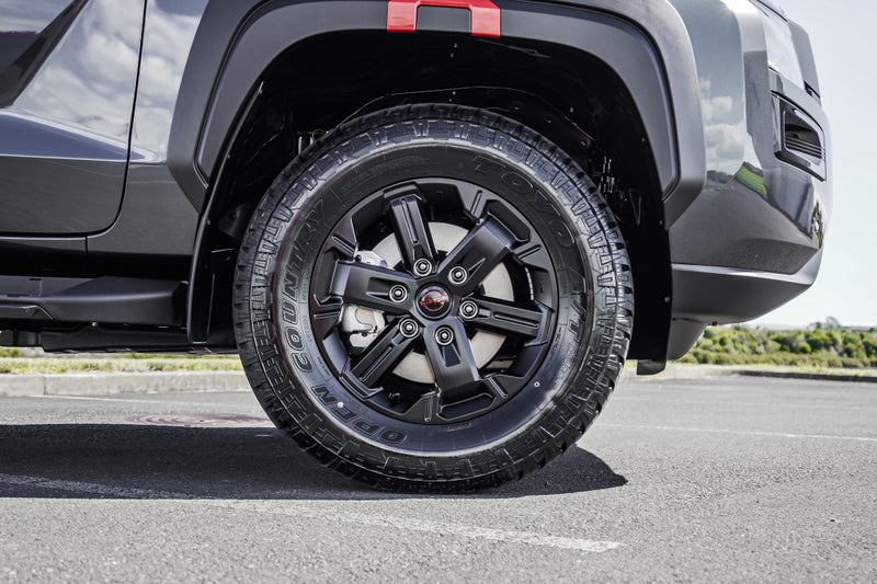 2026 Nissan Navara P4x 2.4D/4Wd/6At -10-Year /... image 4