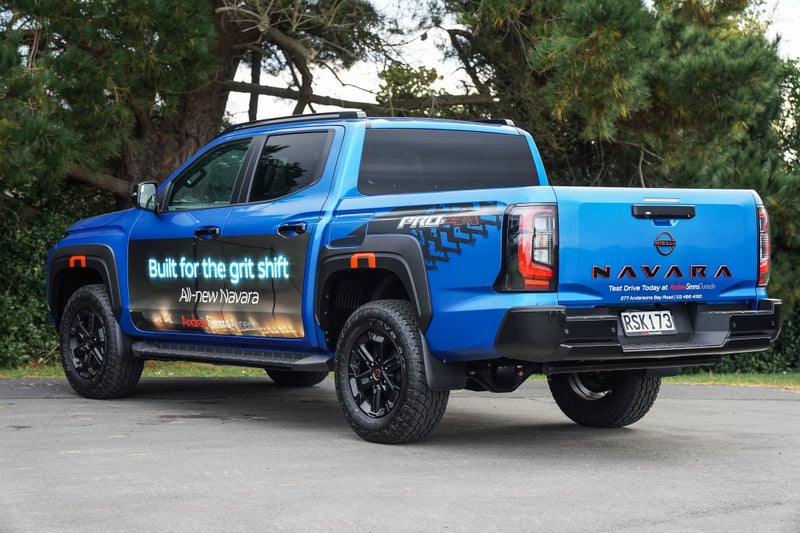 2026 Nissan Navara P4x 2.4D/4Wd/6At image 3