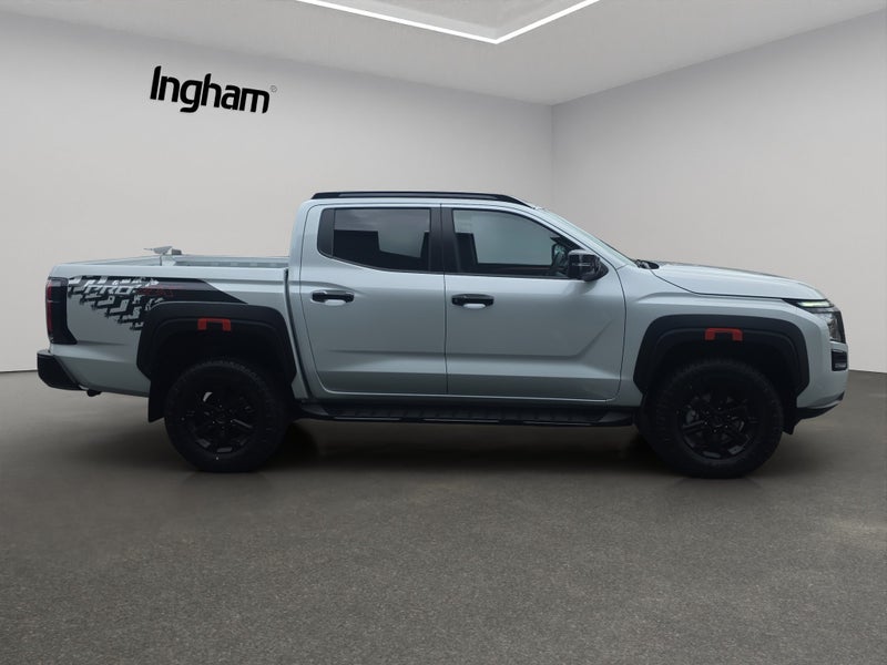2026 Nissan Navara P4X 2.4D/4WD/6AT image 3