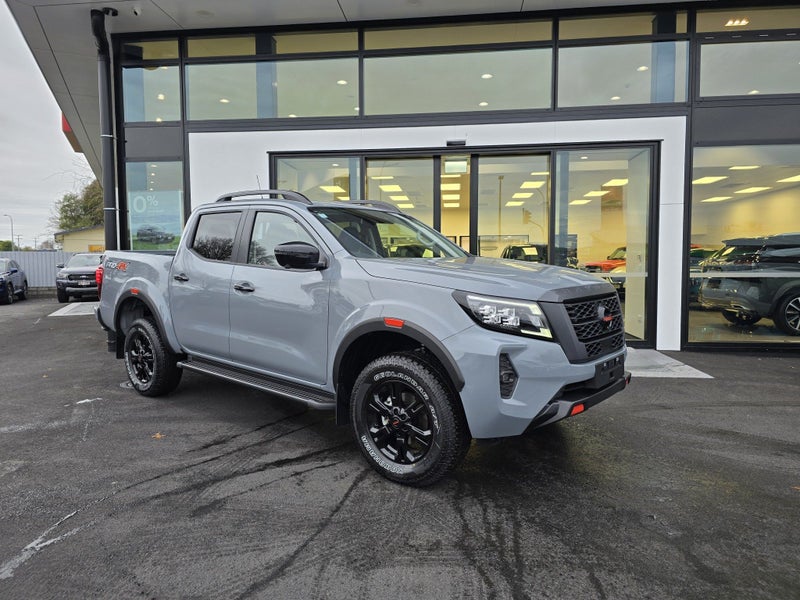 2026 Nissan Navara PRO-4X 2.3D/4WD/7AT image 2