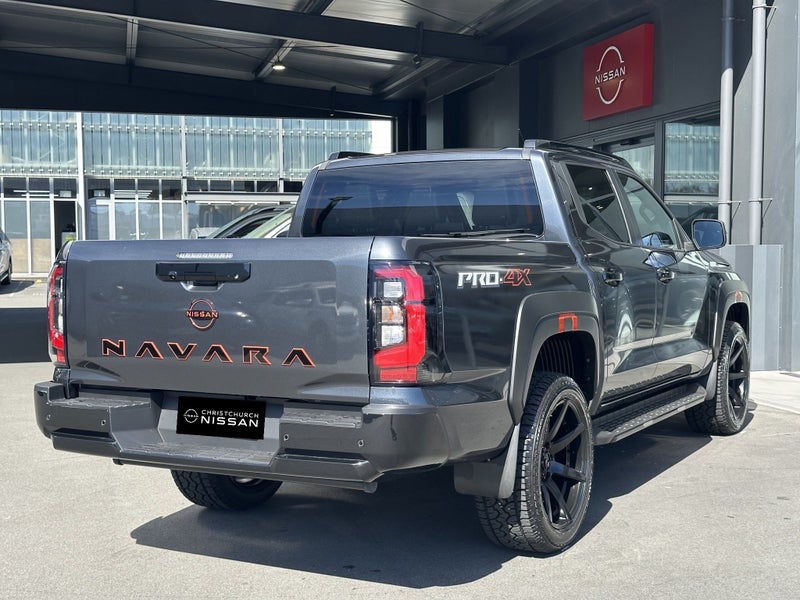 2026 Nissan Navara Pro-4X 2.4L Bi-Turbo image 4
