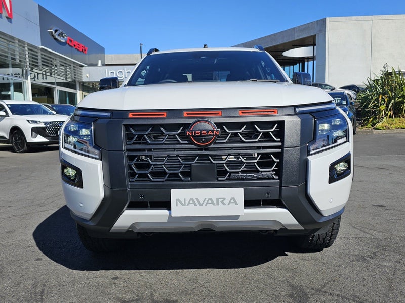 2026 Nissan Navara PRO-4X image 4