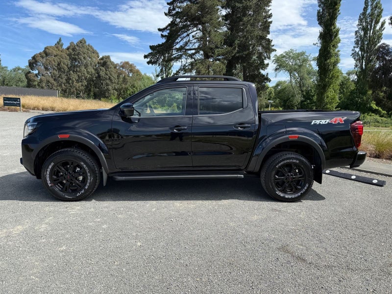 2026 Nissan Navara PRO-4X 4WD 2.3 Double Cab 7Auto image 5