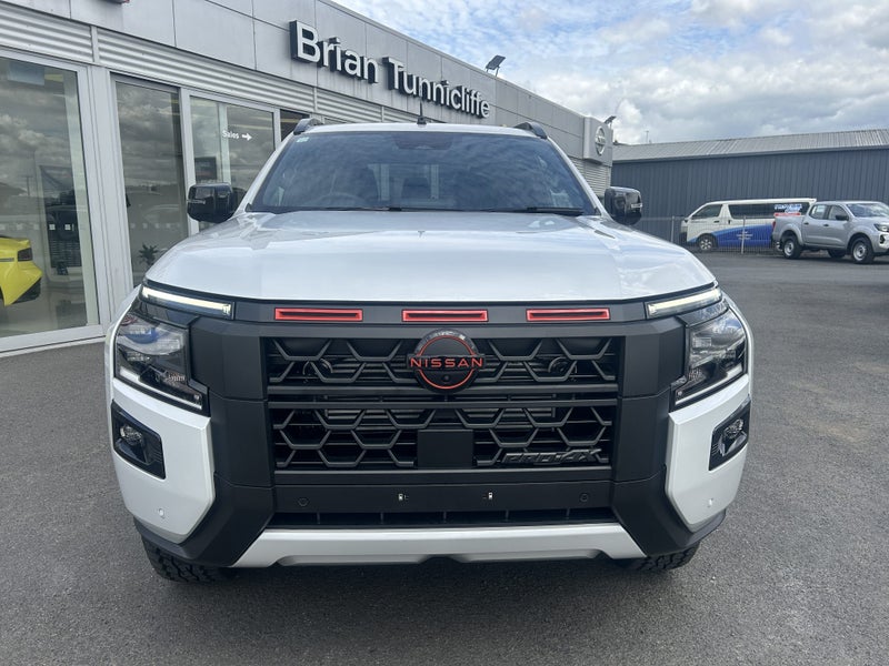 2026 Nissan Navara PRO-4X 4WD Auto image 2