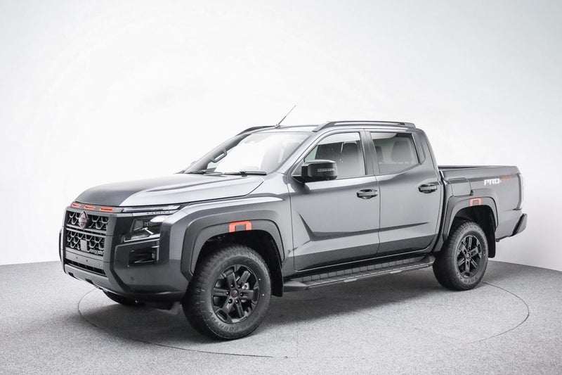 2026 Nissan Navara Pro-4x 4WD D/C Auto image 3