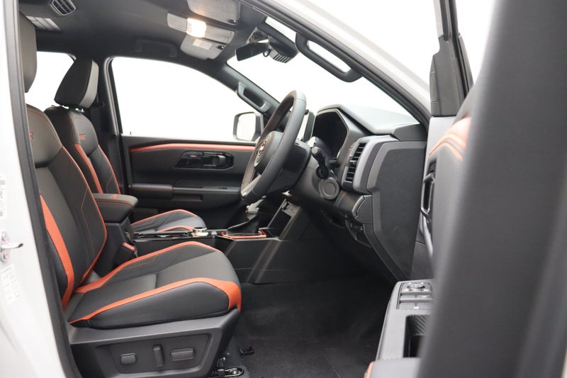 2026 Nissan Navara Pro-4x 4WD D/C Auto image 5