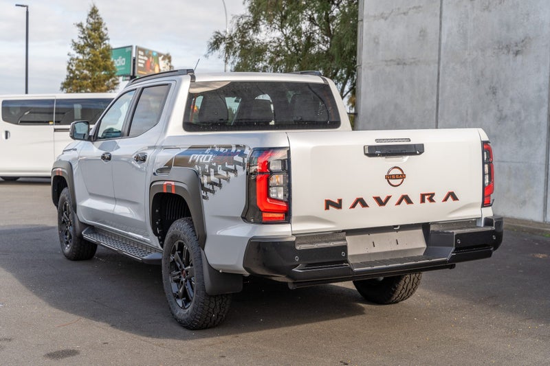 2026 Nissan Navara Pro-4x 4WD D/C Auto image 5