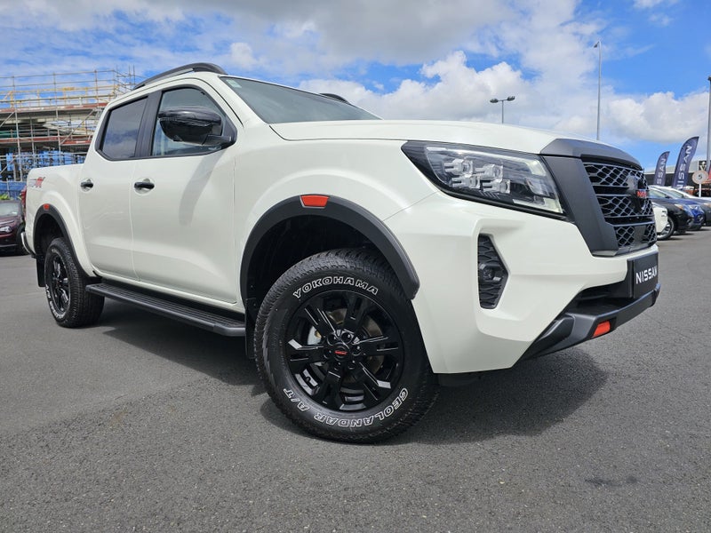 2026 Nissan Navara PRO-4X image 4