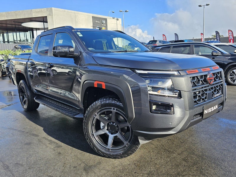 2026 Nissan Navara PRO-4X STEALTH image 5