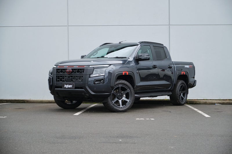 2026 Nissan Navara PRO-4X STEALTH image 4