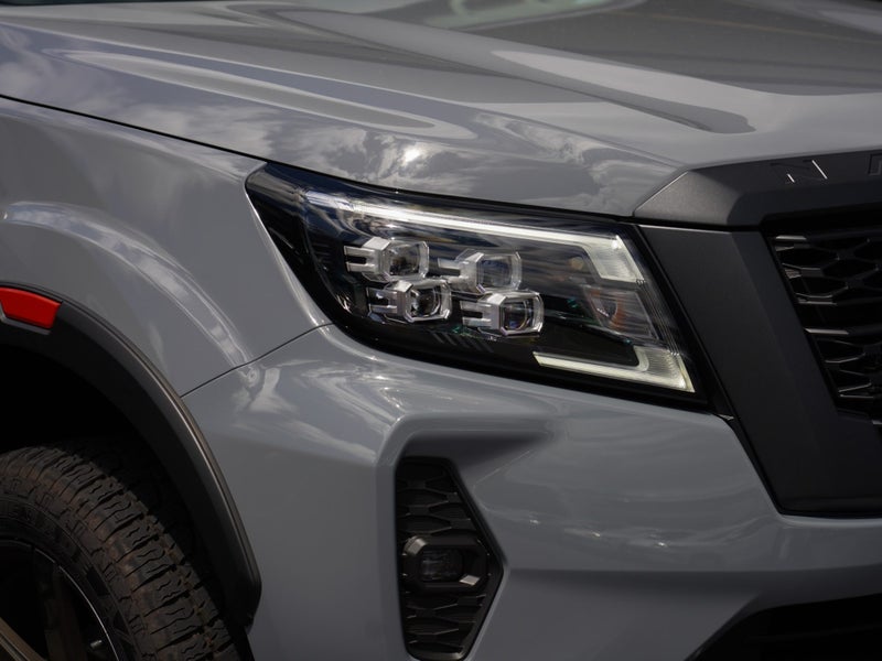 2026 Nissan Navara Pro-X 4WD 2.3D 4Dr Ute image 3