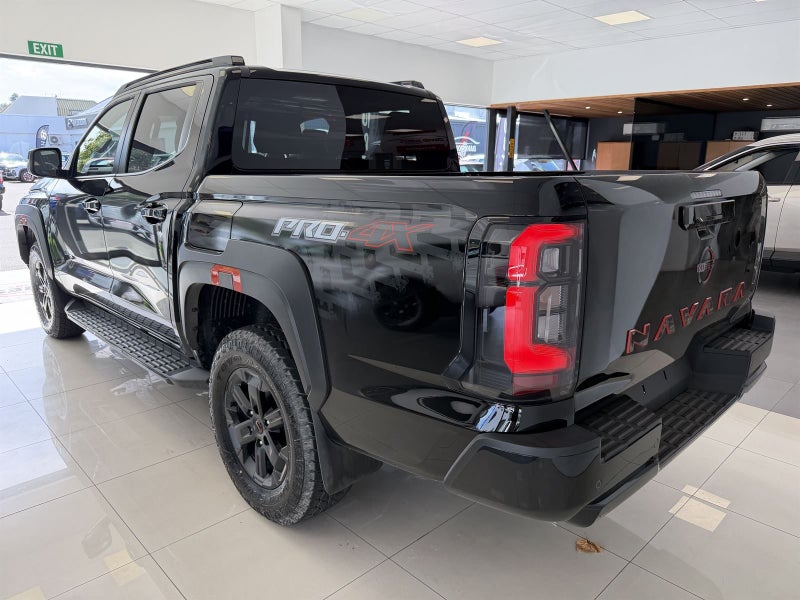 2026 Nissan Navara PRO4-X image 4