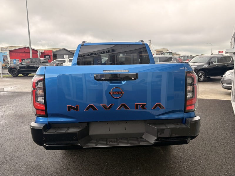 2026 Nissan Navara Pro4X image 3