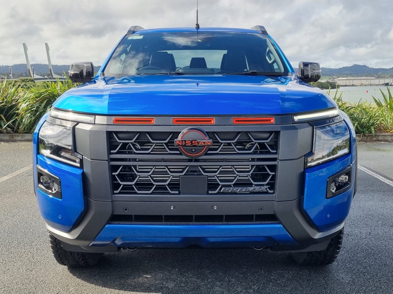 2026 Nissan Navara Pro4x 2.4D/4WD/6 Speed Auto image 2
