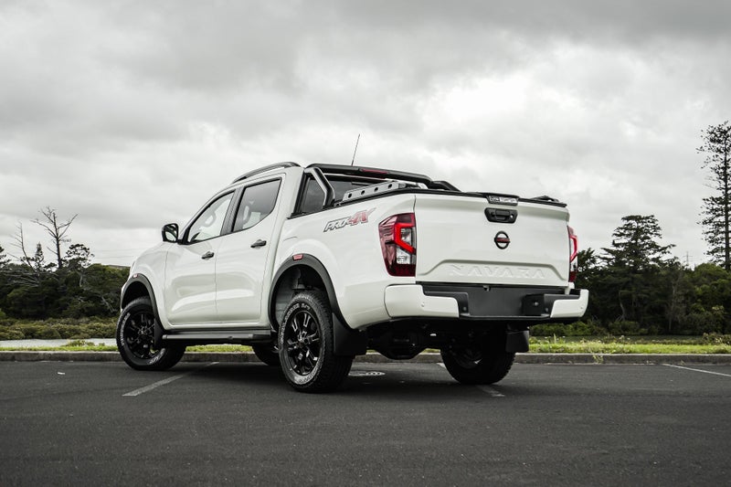 2026 Nissan Navara Pro4x 4WD 7AT image 4