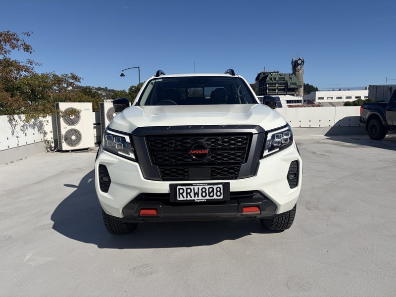 2026 Nissan Navara PRO4X 4WD D/C Auto image 3