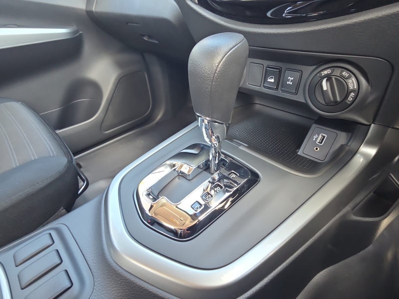 2026 Nissan Navara SL 2.3D/4WD/7AT image 2