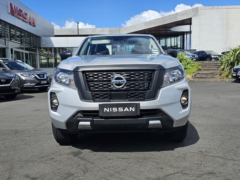 2026 Nissan Navara SL 4WD image 2