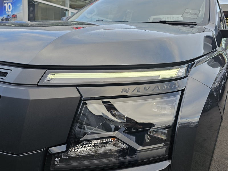 2026 Nissan Navara SL 4WD image 4
