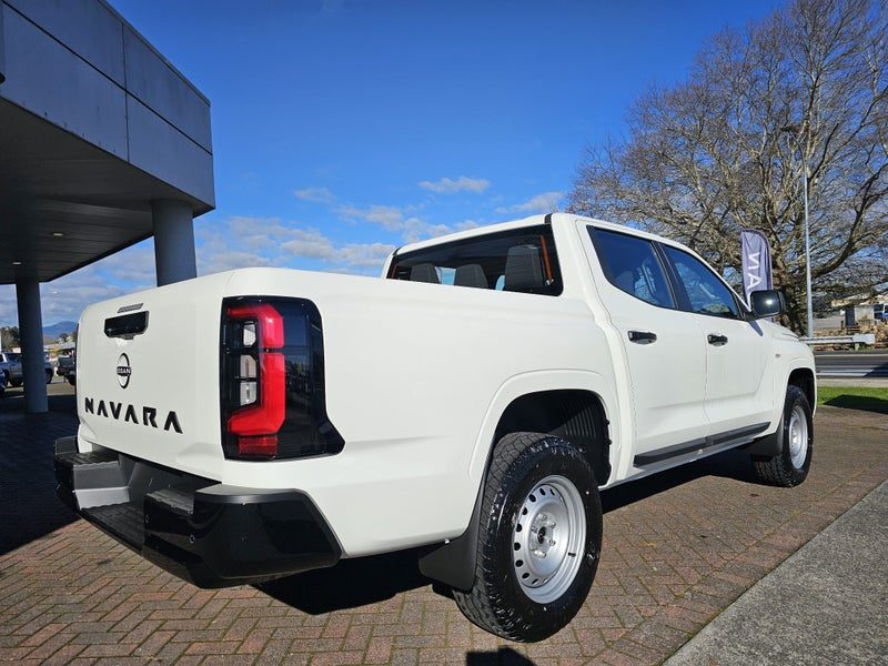 2026 Nissan Navara SL 4WD image 3