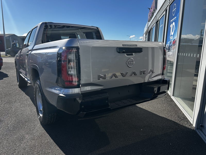 2026 Nissan Navara SL 4WD Auto image 4