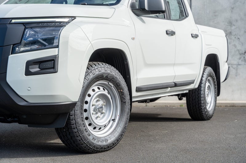 2026 Nissan Navara SL 4WD D/C Auto image 3
