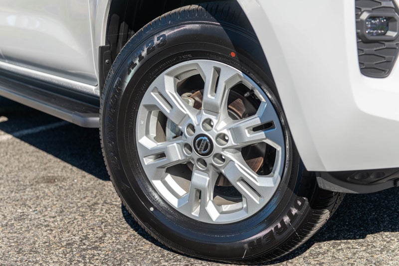 2026 Nissan Navara St 2.3D/4Wd/7At image 4