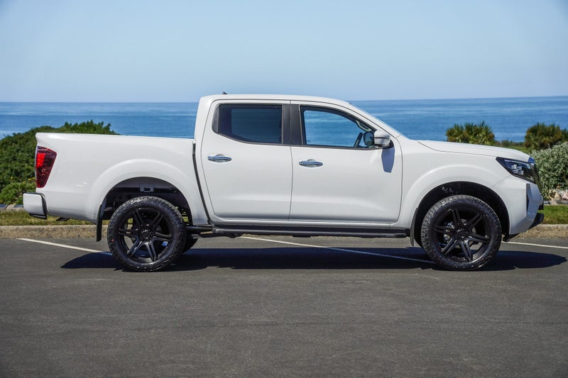 2026 Nissan Navara St 2.3D/4Wd/7At image 2