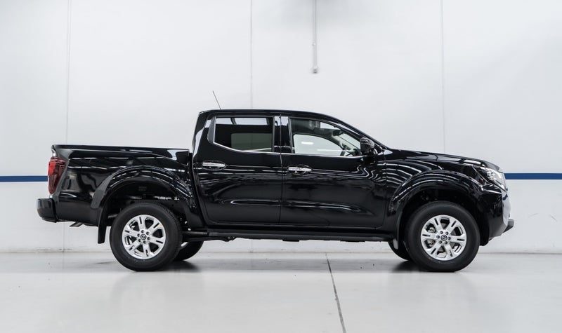 2026 Nissan Navara ST 2.3D 4WD 7AT image 3