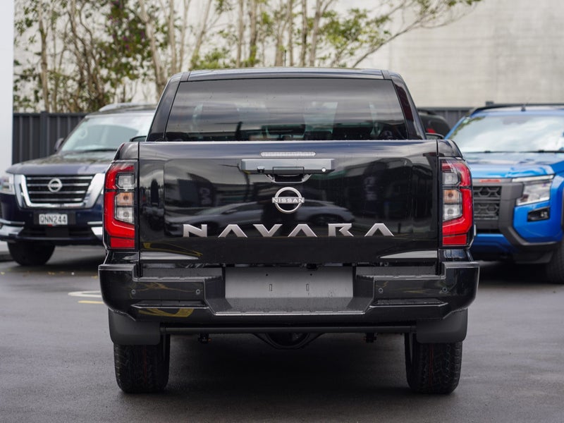 2026 Nissan Navara ST 2.4D 4WD 6A 4Dr Ute image 3