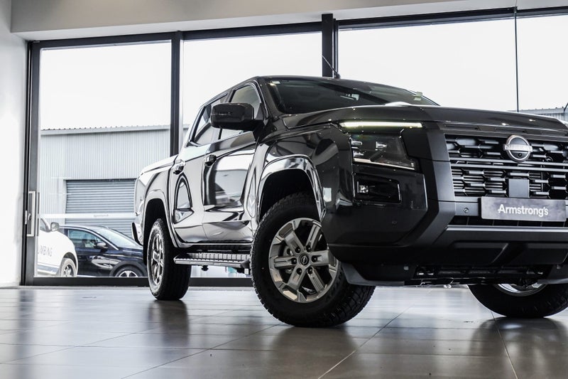 2026 Nissan Navara St 2.4D/4Wd/6At 10-years/ 30... image 4