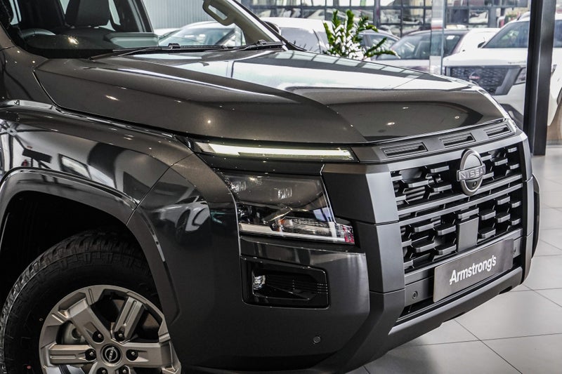 2026 Nissan Navara St 2.4D/4Wd/6At 10-years/ 30... image 5
