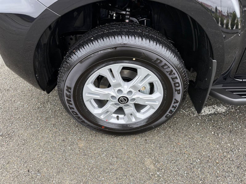 2026 Nissan Navara ST 4WD 2.3 Double Cab 7Auto image 3