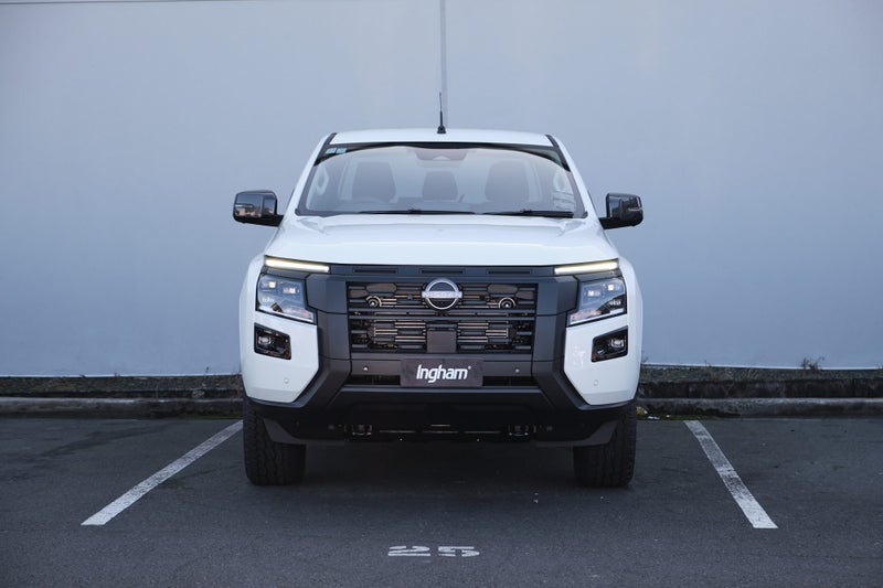 2026 Nissan Navara ST 4WD AUTO image 3