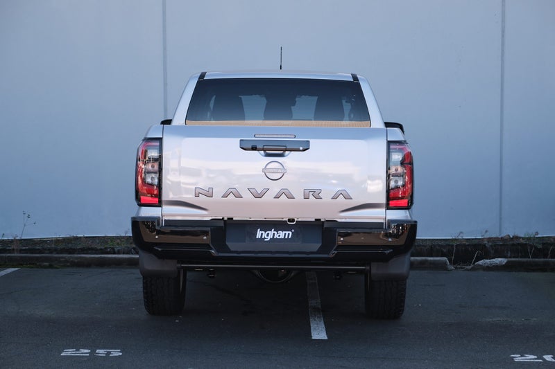 2026 Nissan Navara ST 4WD AUTO image 4