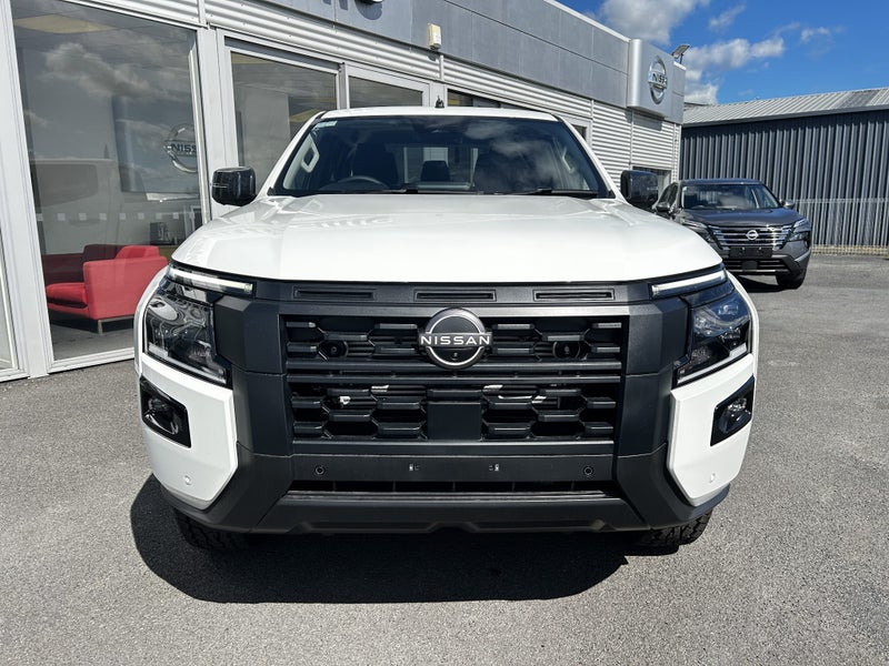 2026 Nissan Navara ST 4WD Auto image 2
